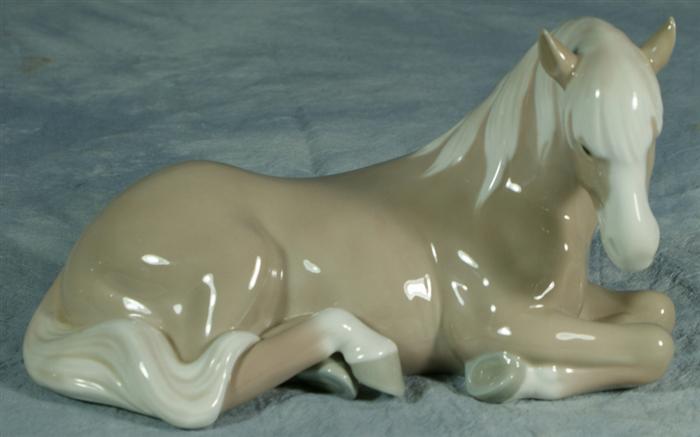 Appraisal: Lladro figurine Palamino horse long no damage Estimate -