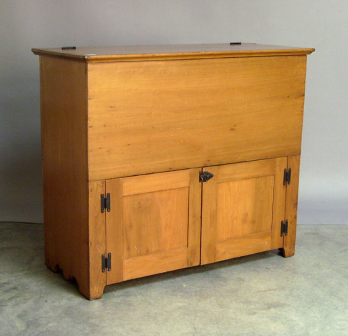 Appraisal: Pine and poplar mule chest th c x