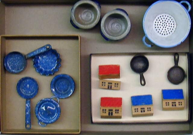 Appraisal: Lot of minis Set of blue granite ware pots pans