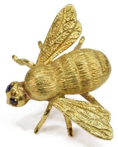 Appraisal: Estate kt yellow gold tested bee pin with blue sapphire