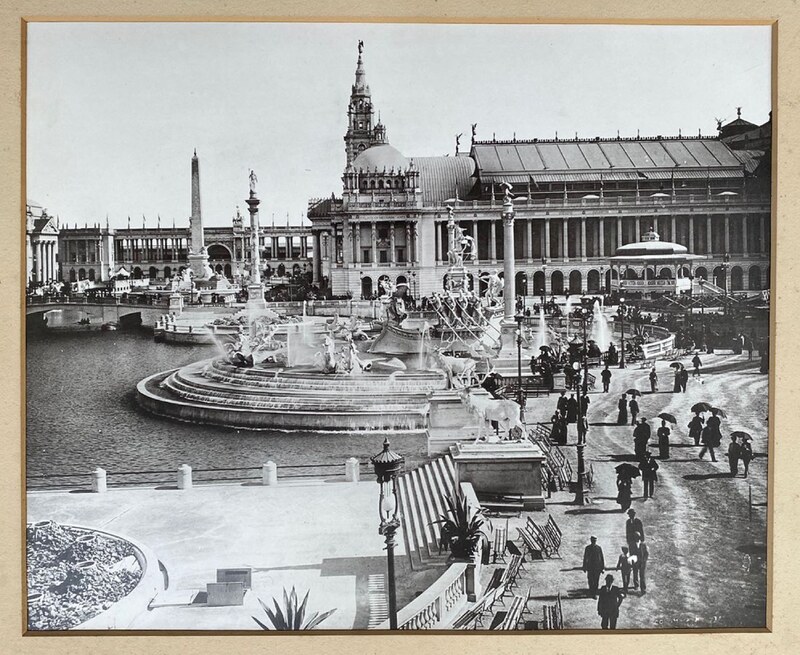 Appraisal: CHICAGO WORLD'S FAIR COLUMBIAN EXPOSITION Columbia Fountain the Grand Basin