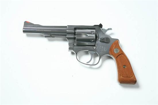 Appraisal: HANDGUN A Smith Wesson revolver in original box S N