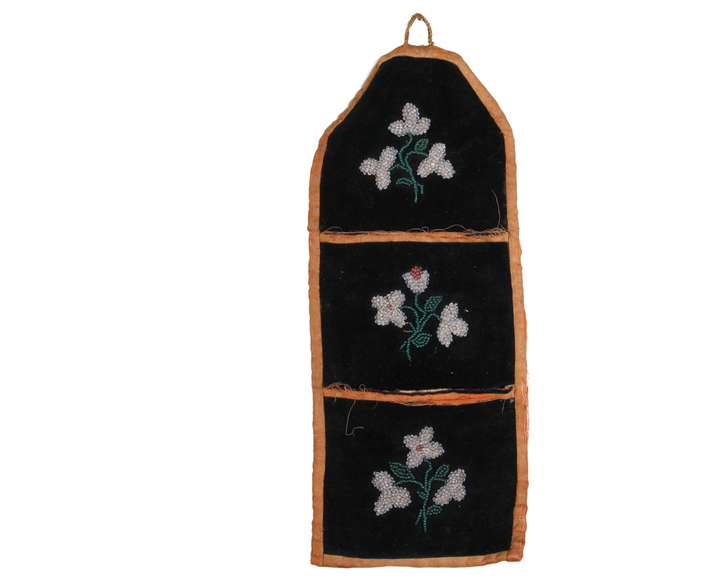 Appraisal: CREE BEADED WALL POCKET - Circa in black velvet with