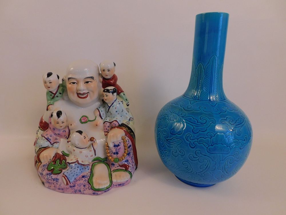 Appraisal: CHINESE BLUE VASE BUDDHA pieces of vintage Chinese porcelain blue