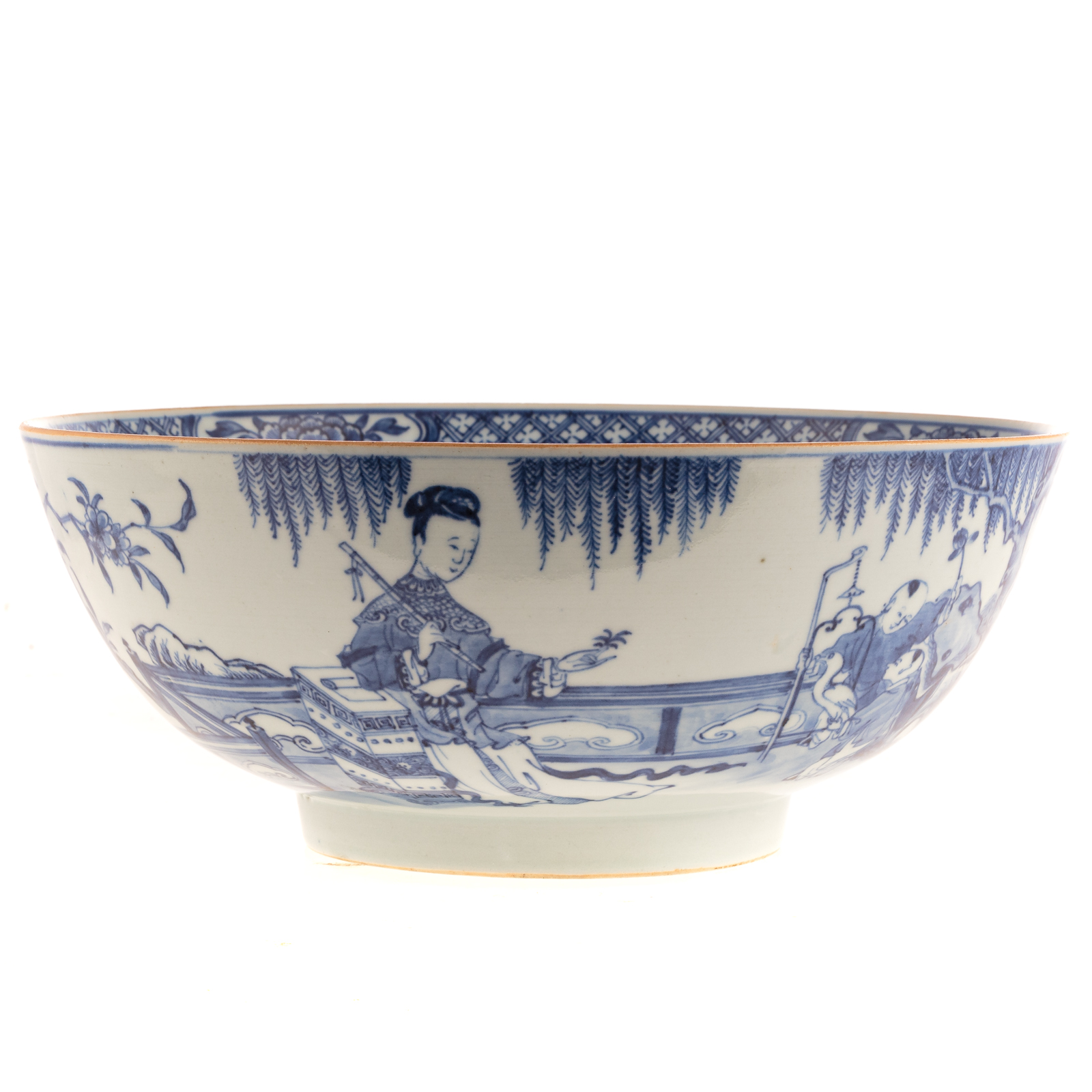 Appraisal: CHINESE EXPORT BLUE WHITE CENTER BOWL Circa footed bowl exterior