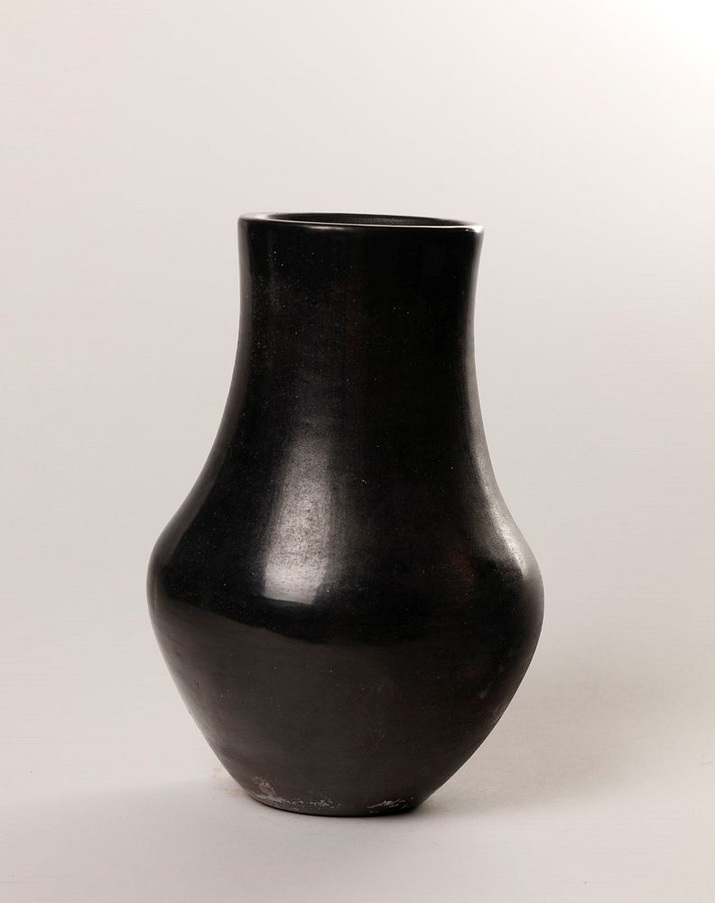 Appraisal: San Ildefonso Lupita Martinez Blackware Pot Lupita Martinez - Blackware