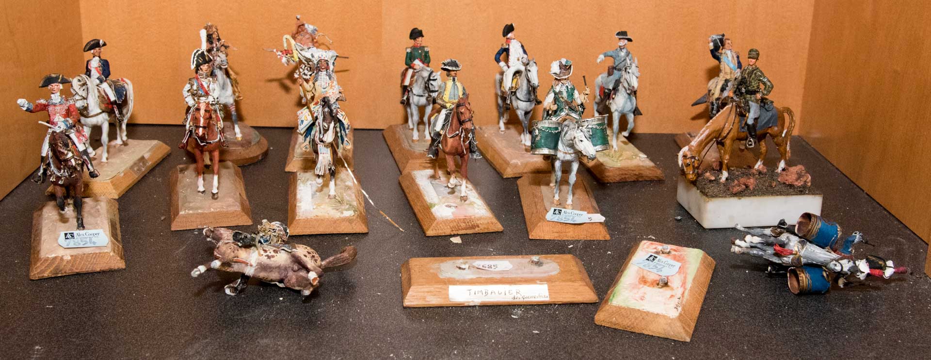 Appraisal: Assortment of hand-painted soldiers