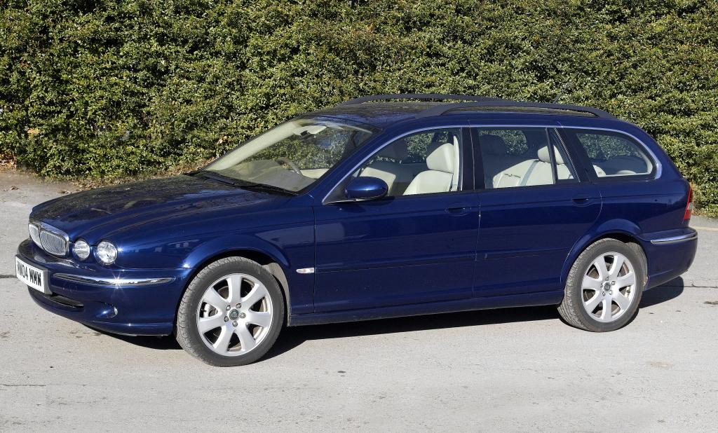 Appraisal: A JAGUAR X-TYPE AWD ESTATE litre petrol engine automatic transmission