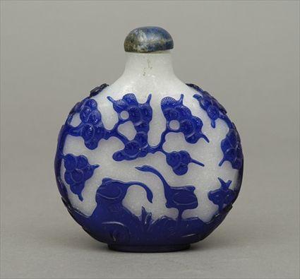 Appraisal: Large Chinese Overlay Glass Snuff Bottle in