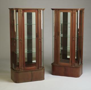 Appraisal: Early th c American vitrines Pair of early th century