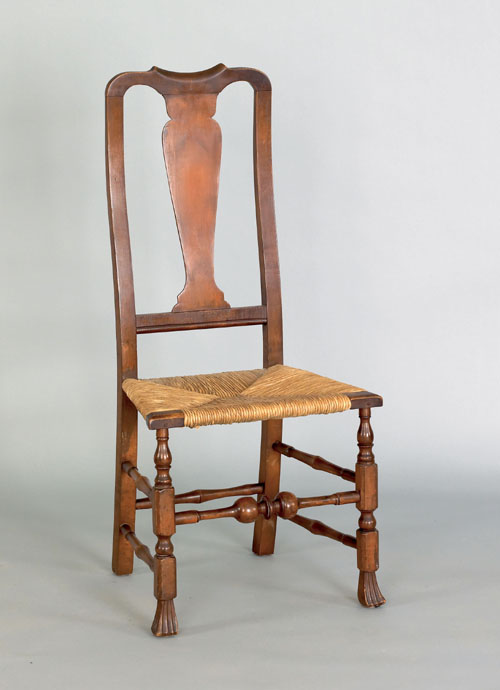 Appraisal: New England Queen Anne maple side chair ca with a