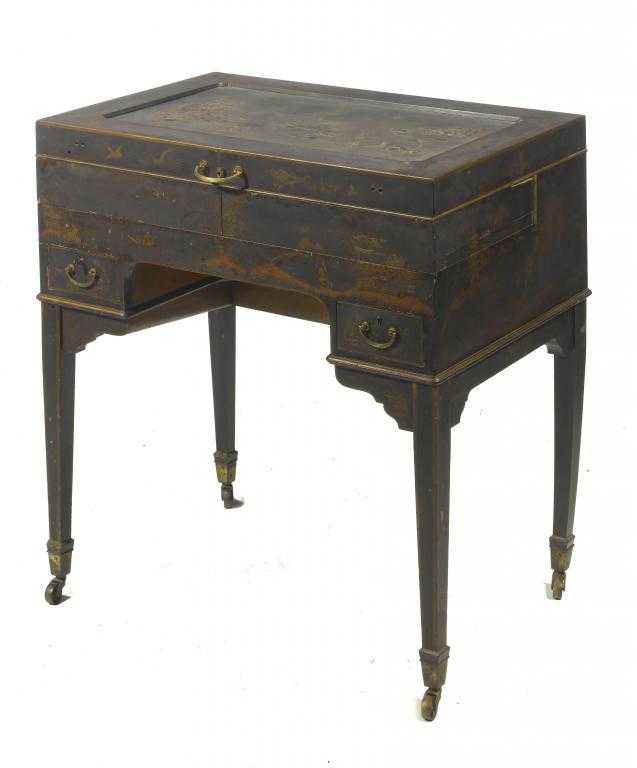 Appraisal: A MAPLE CO BLACK JAPANNED ENCLOSED DRESSING TABLE the lid