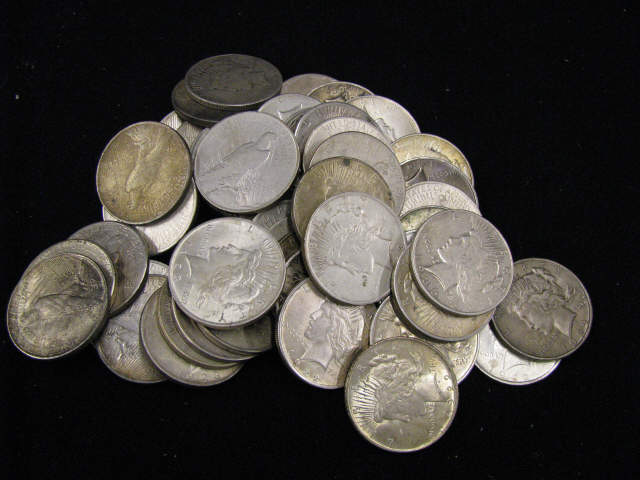 Appraisal: Lot of Peace Silver Dollars to