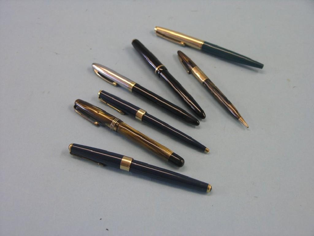 Appraisal: Seven various fountain pens makes include Parker and Watermans