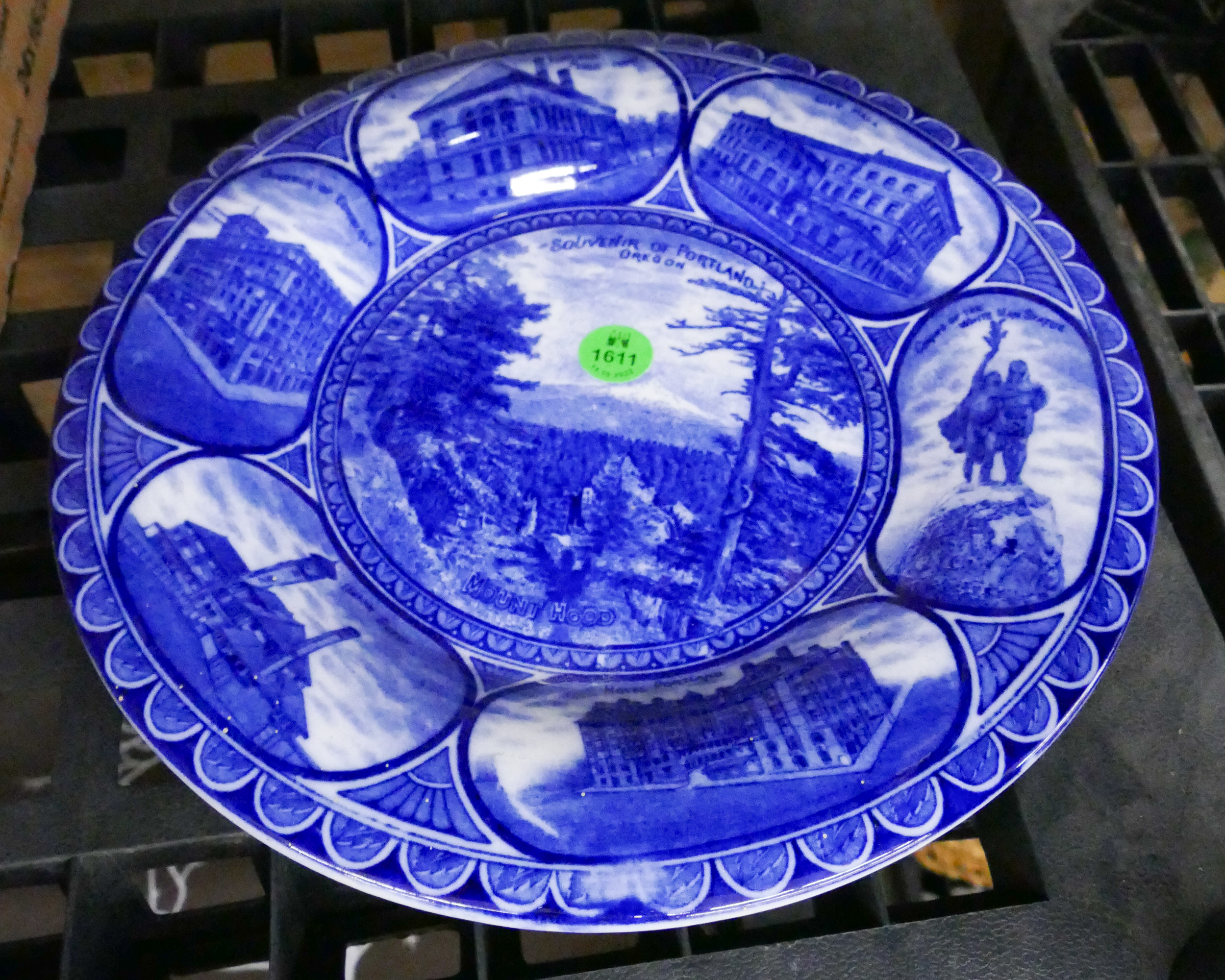 Appraisal: Staffordshire Flow Blue Oregon Souvenir Plate- ''