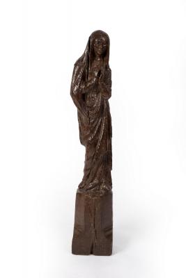 Appraisal: A th Century limewood figure of Mary Magdalene standing at