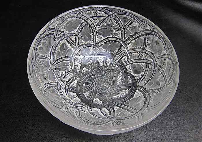 Appraisal: LALIQUE FRANCE CRYSTAL ''PINSONS'' BOWL with sparrows and arches of