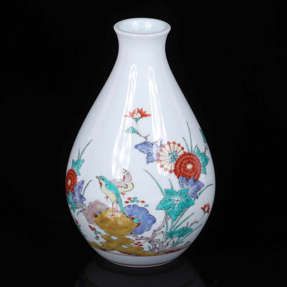 Appraisal: SAKAIDA JAPANESE KAKIEMON PORCELAIN POLYCHROME VASE DECORATED WITH BIRDS AND