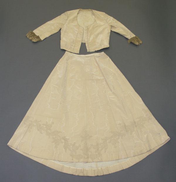 Appraisal: Edwardian clothing silk moire skirt and jacket wedding ensemble delicate