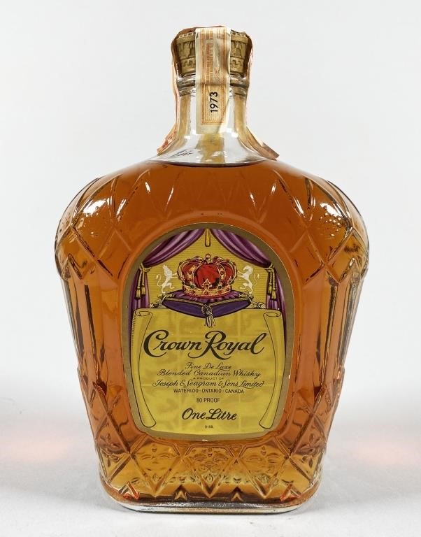 Appraisal: Vintage sealed bottle of Crown Royal Canadian whisky proof liquor