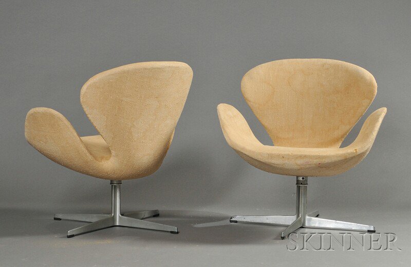 Appraisal: Pair of Arne Jacobsen Swan Chairs Fiberglass wool aluminum Fritz