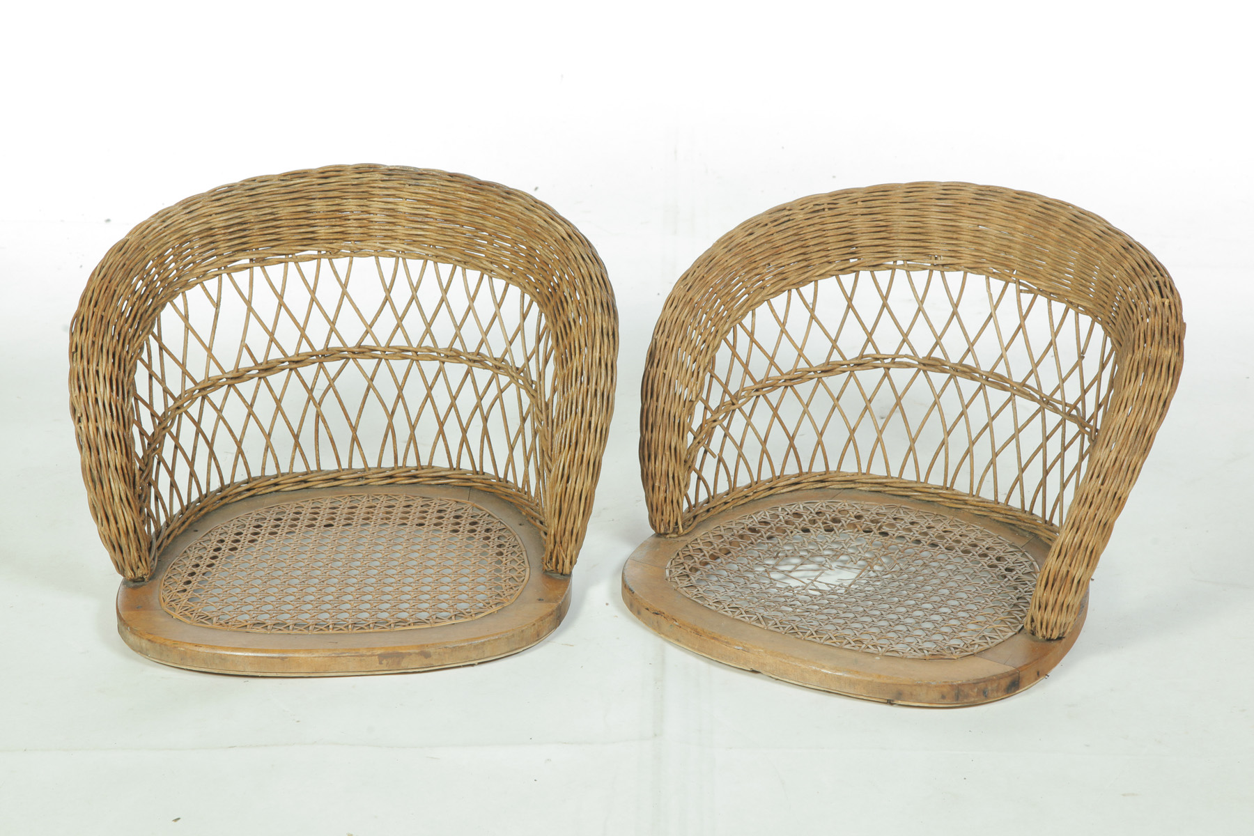 Appraisal: PAIR OF HAYWOOD WAKEFIELD BOAT SEATS American st quarter- th