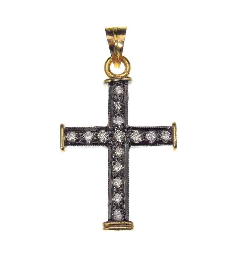 Appraisal: K DIAMOND CROSS PENDANT K cross pendant contains fifteen round