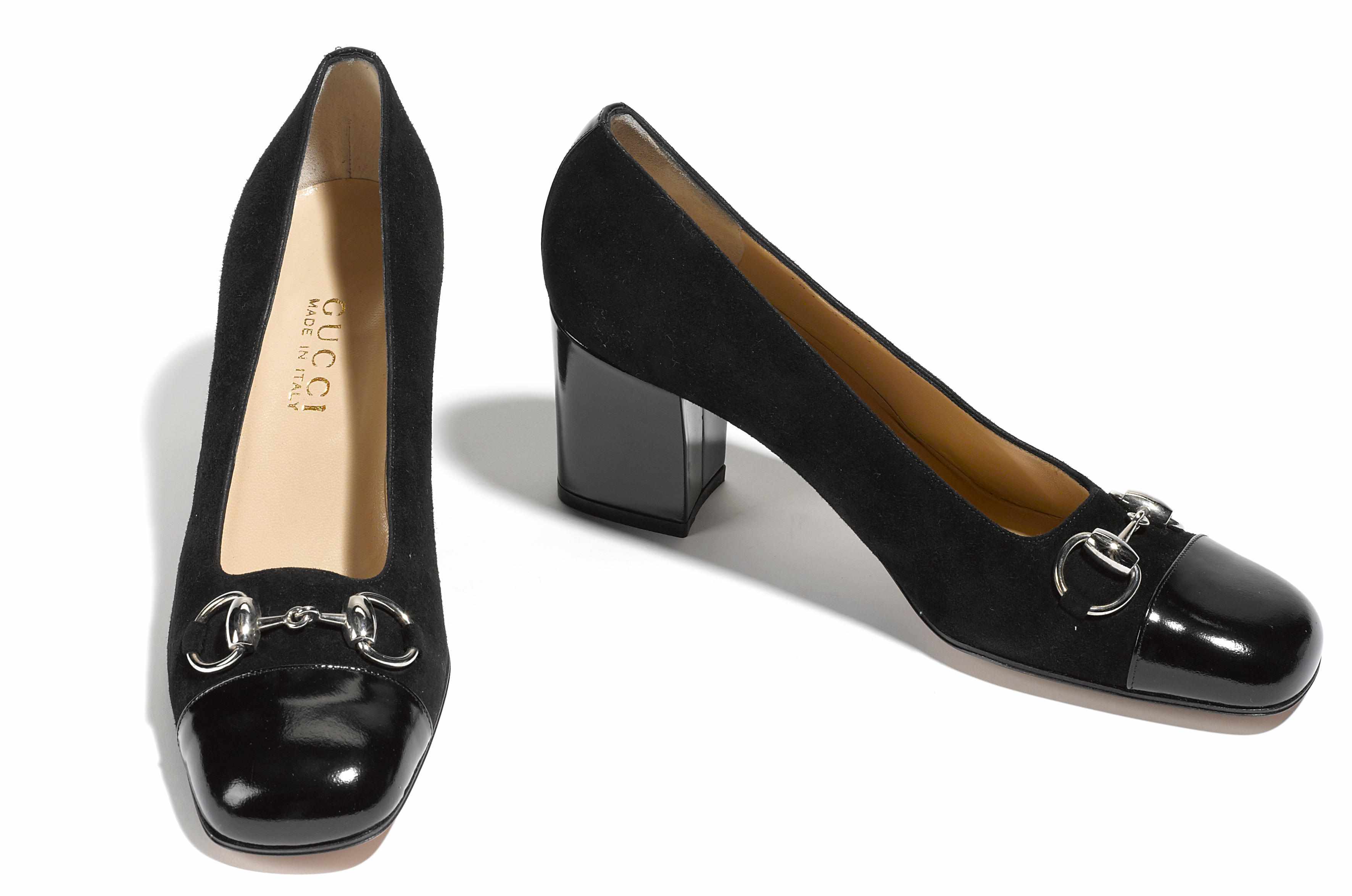 Appraisal: A pair of Gucci black leather pumps size