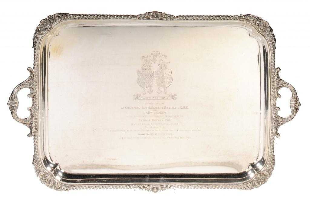 Appraisal: A GEORGE V TEA TRAY with re-entrant angles the gadrooned