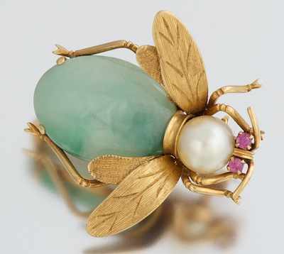 Appraisal: A Jade and Pearl Bee Brooch k yellow gold brooch