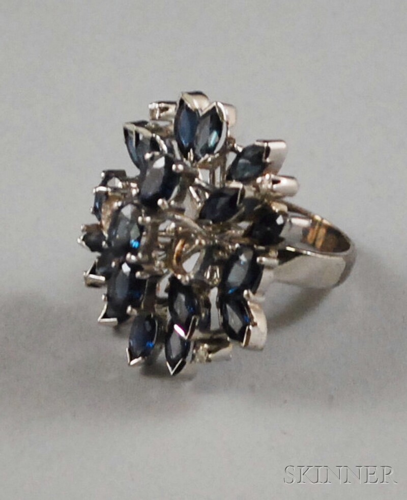 Appraisal: kt White Gold Sapphire and Diamond Cluster Cocktail Ring missing