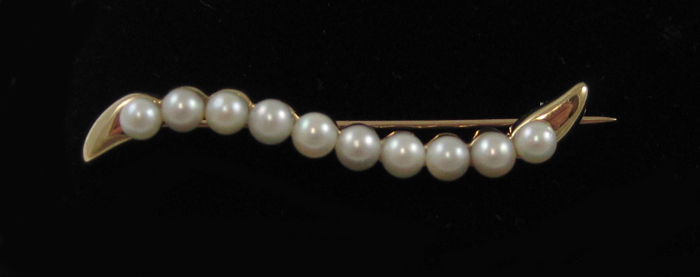 Appraisal: PEARL AND FOURTEEN KARAT GOLD PIN measuring - inches in