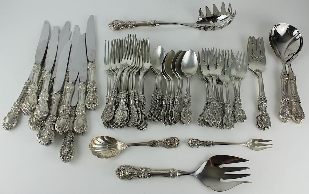 Appraisal: JEWELRY Reed Barton Francis I Flatware Service Includes forks -