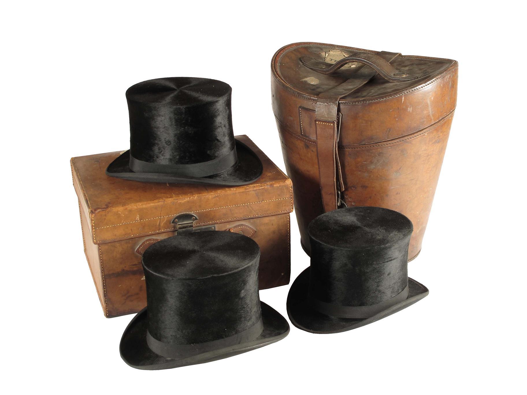 Appraisal: A leather hat box