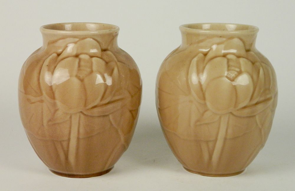 Appraisal: Pair of Rookwood Standard Glaze vases Pair of Rookwood Standard