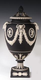 Appraisal: AN EARLY TH CENTURY -INCH WEDGWOOD BOLTED VASE A black