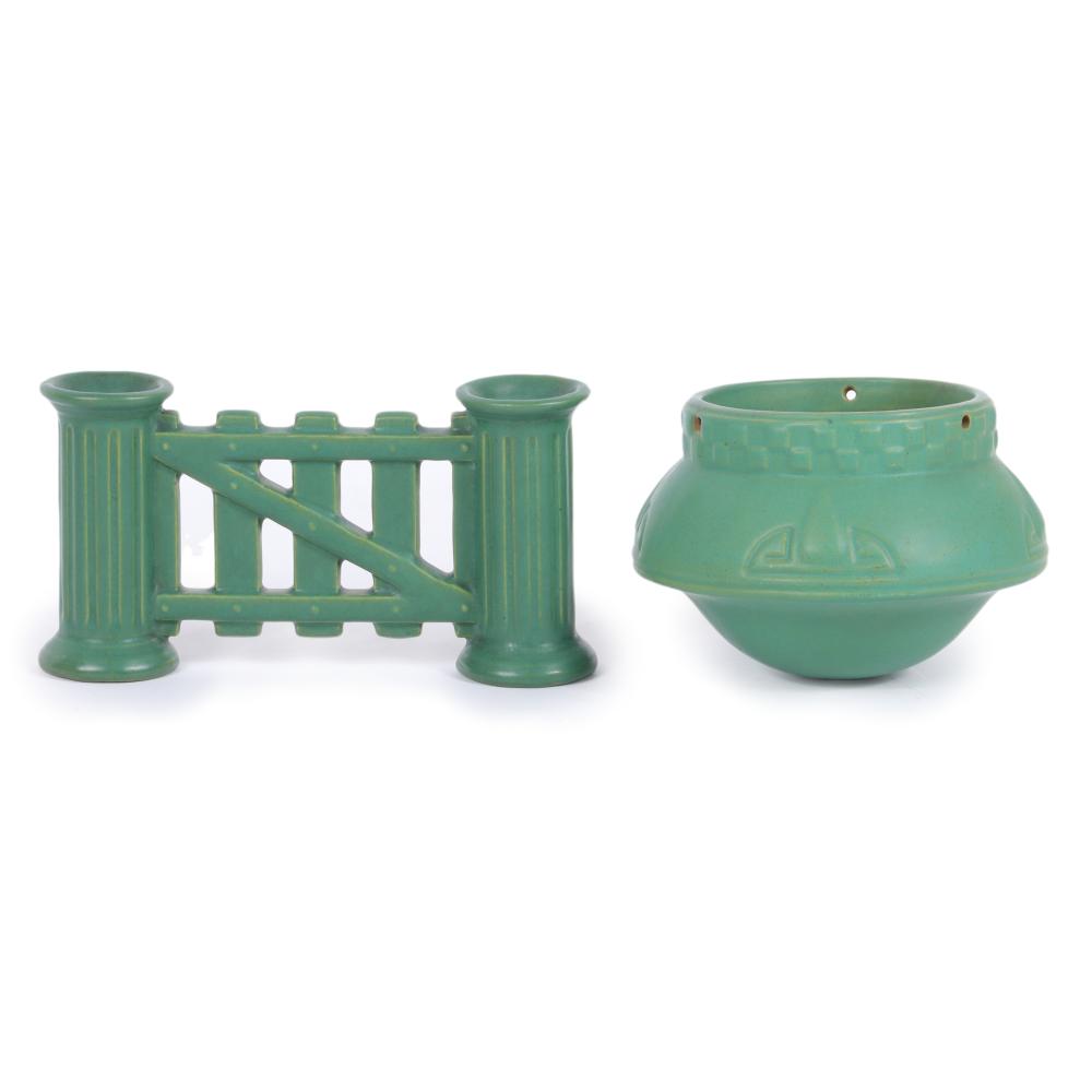 Appraisal: ROSEVILLE ROZANE MATTE GREEN GATE VASE PRE- AND HANGING BASKET