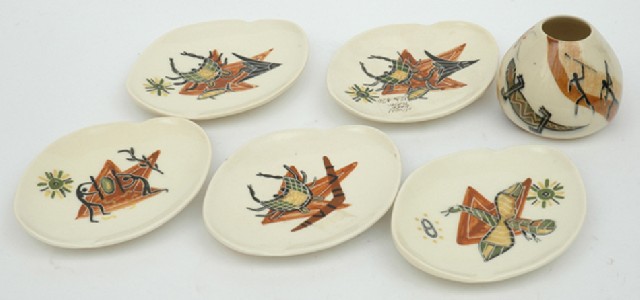 Appraisal: NIXON POTTERY New South Wales circa Five ceramic dishes and