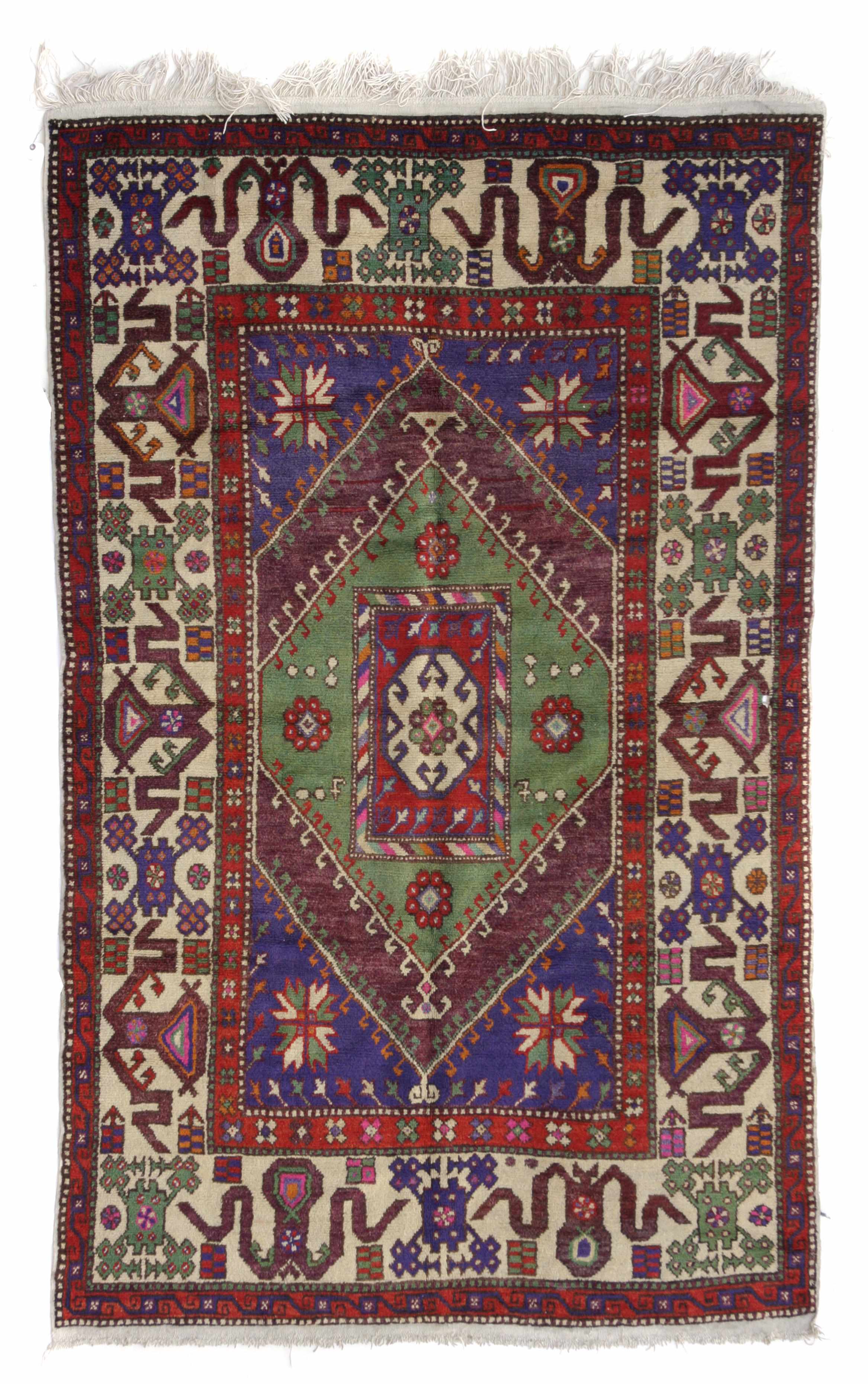 Appraisal: A Hamadan rug size approximately ft x ft in