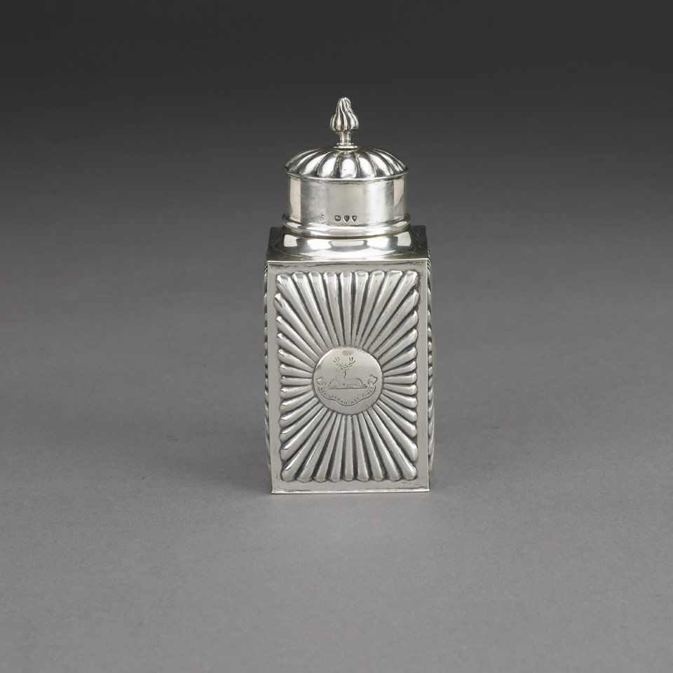 Appraisal: Victorian Silver Tea Caddy William Comyns London Height - cm