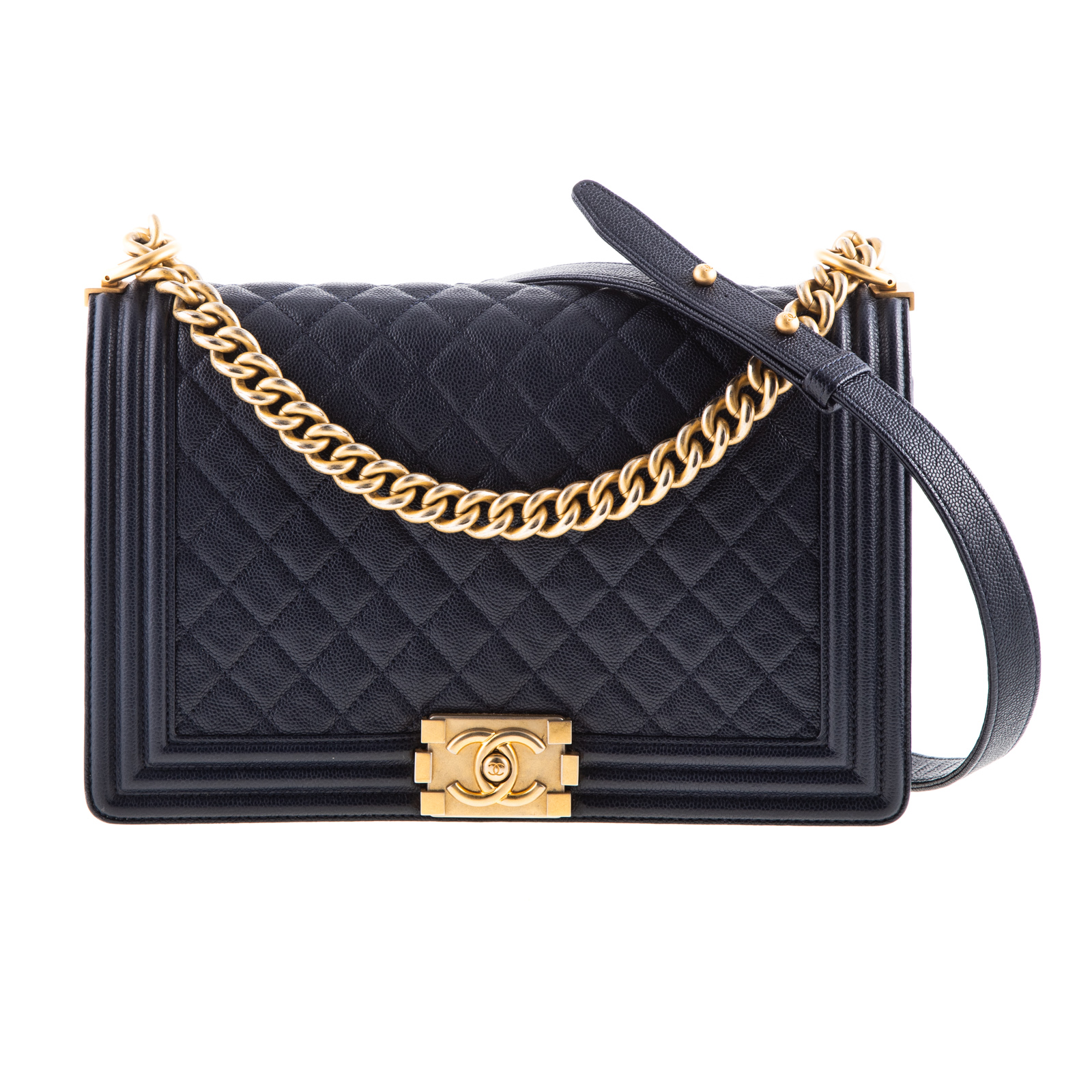 Appraisal: A CHANEL MEDIUM BOY BAG A navy Chanel medium Boy