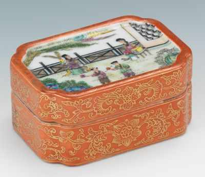 Appraisal: A Chinese Small Porcelain Box Porcelain box with removable lid