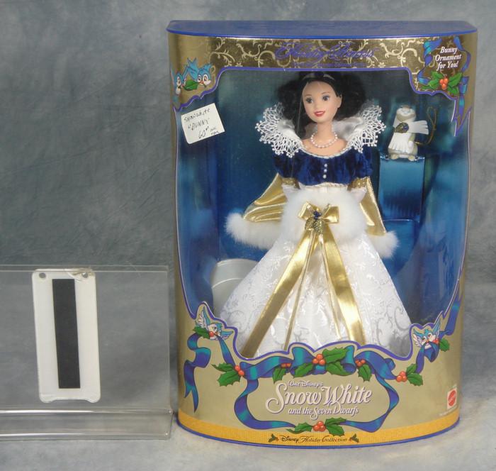 Appraisal: Disney Snow White Holiday Collection Barbie Mint in box Estimate