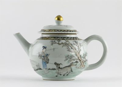 Appraisal: A Chinese teapot and cover painted en grisaille with highlights