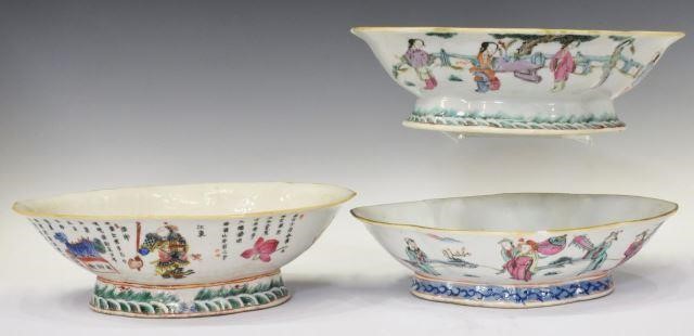 Appraisal: lot of Chinese famille rose porcelain lobed bowls with enameled