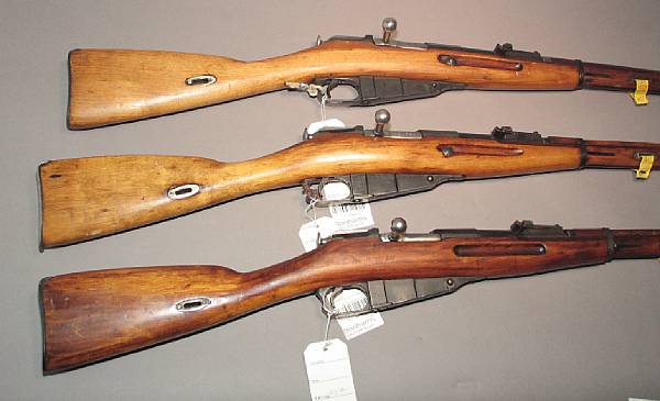 Appraisal: A lot of three Mosin Nagant Model carbines Serial numbers