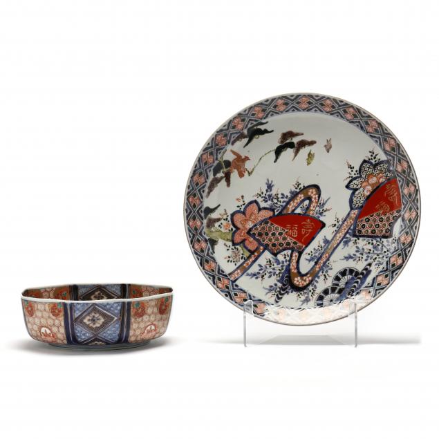 Appraisal: A JAPANESE PORCELAIN IMARI CENTER BOWL AND LARGE CHARGER Meiji