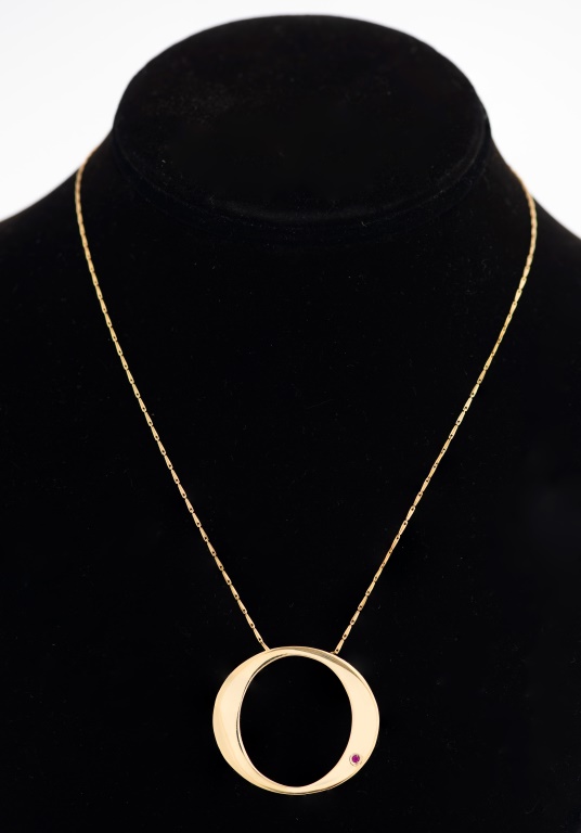 Appraisal: ROBERTO COIN K GOLD RUBY O PENDANT NECKLACE Roberto Coin