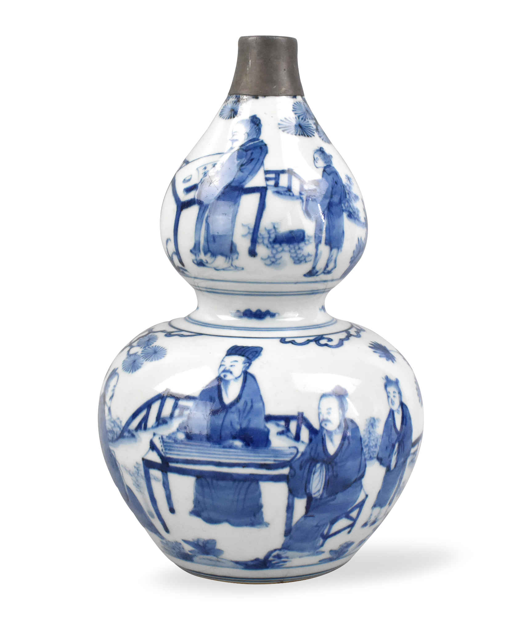 Appraisal: A Chinese blue and white gourd vase with figures A