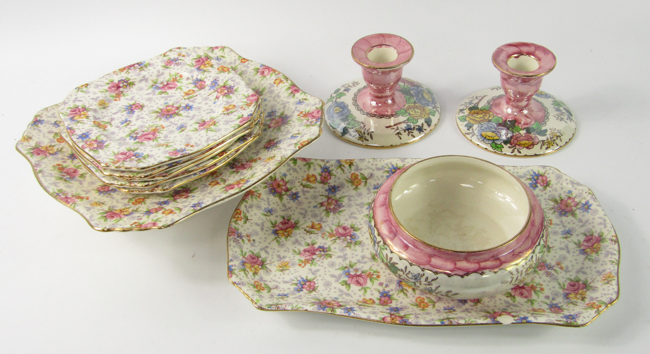 Appraisal: A Royal Winton Chintz sandwich set decorated in the Eleanor